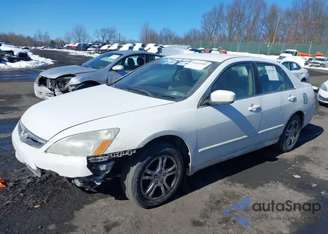 2007 Honda Accord 2.4 Se z USA, uszkodzony, nr VIN 1HGCM56397A155295